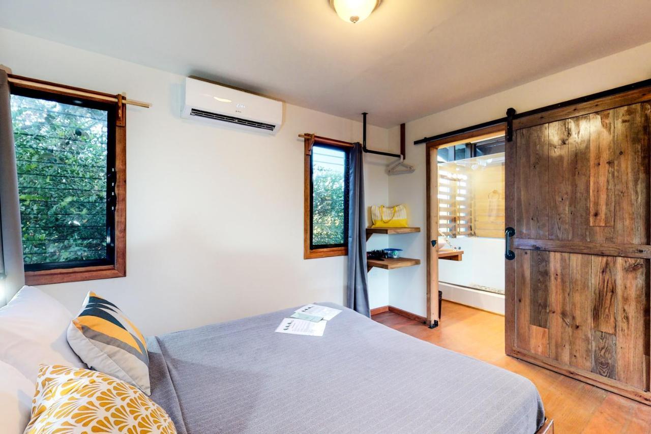 Inn The Trees Cabanas Placencia Экстерьер фото